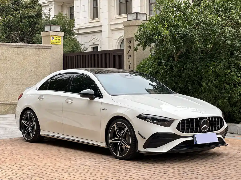 Mercedes-Benz A-Class AMG — миниатюра 3