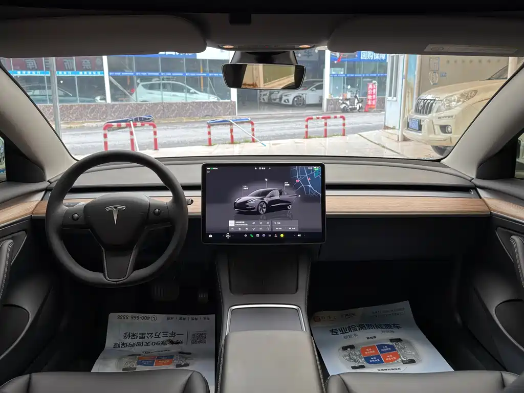 Tesla Model 3 — фотографии объявления, Фото 15