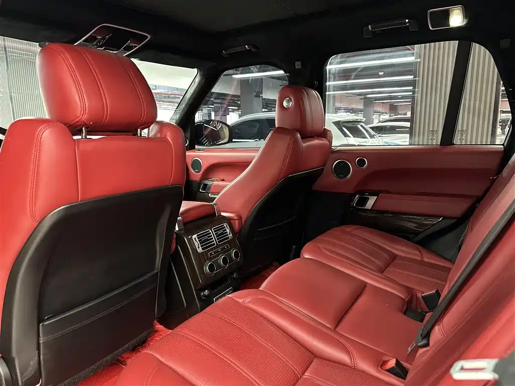 Land Rover Range Rover 2014 3.0T Executive 5 мест