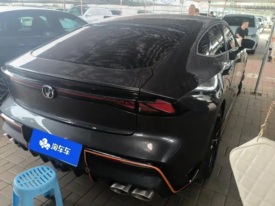 Changan UNI-V — миниатюра 3