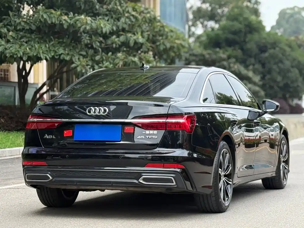 Audi A6L — миниатюра 21