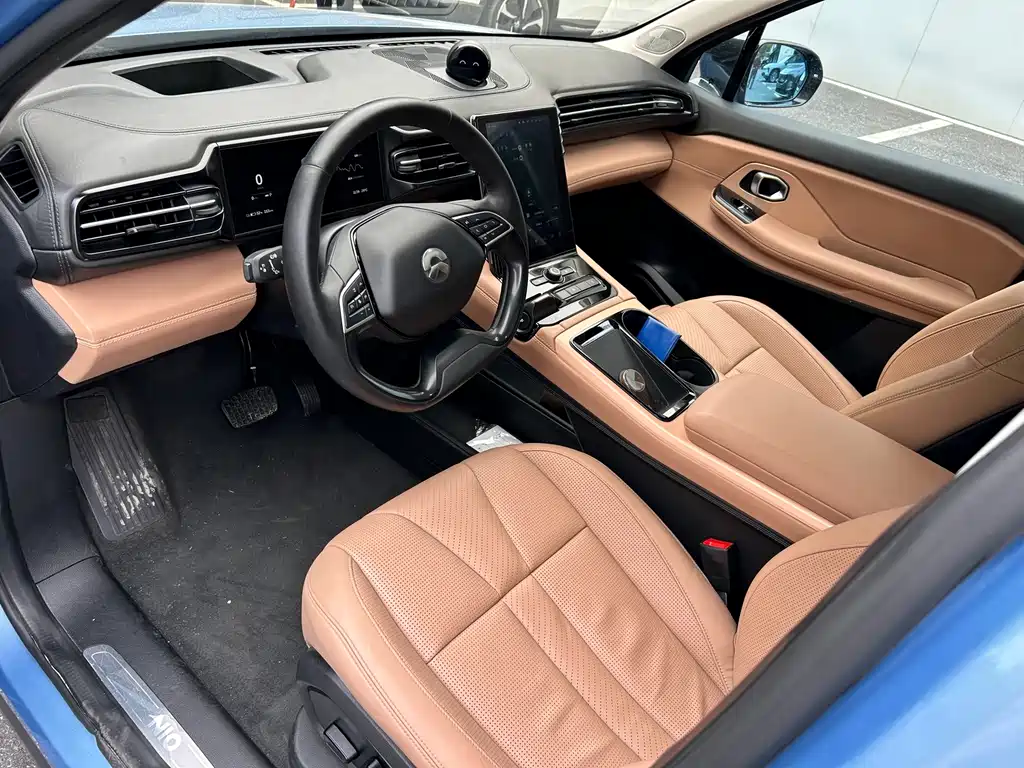 NIO ES8 — миниатюра 10
