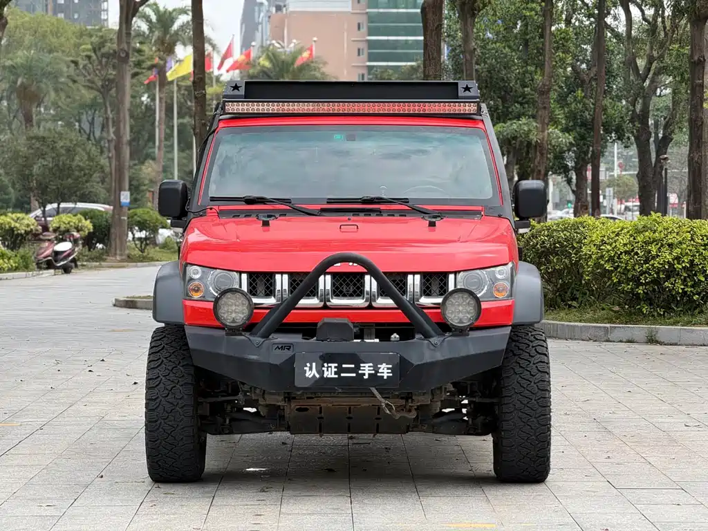 BAIC BJ40 2016 40L 2.3T AT Premium