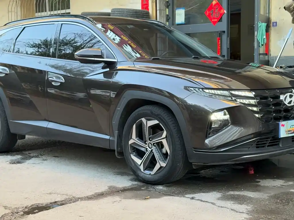 Hyundai Tucson 2021 L 1.5T DCT LUX Luxury