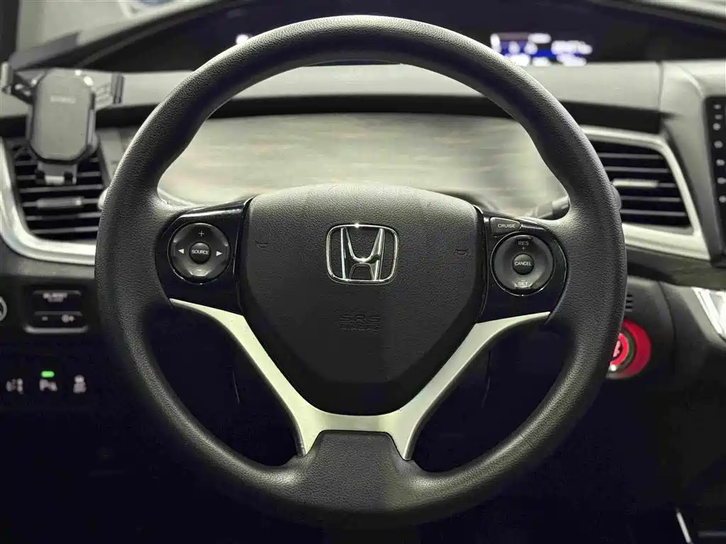 Honda Jade — миниатюра 9