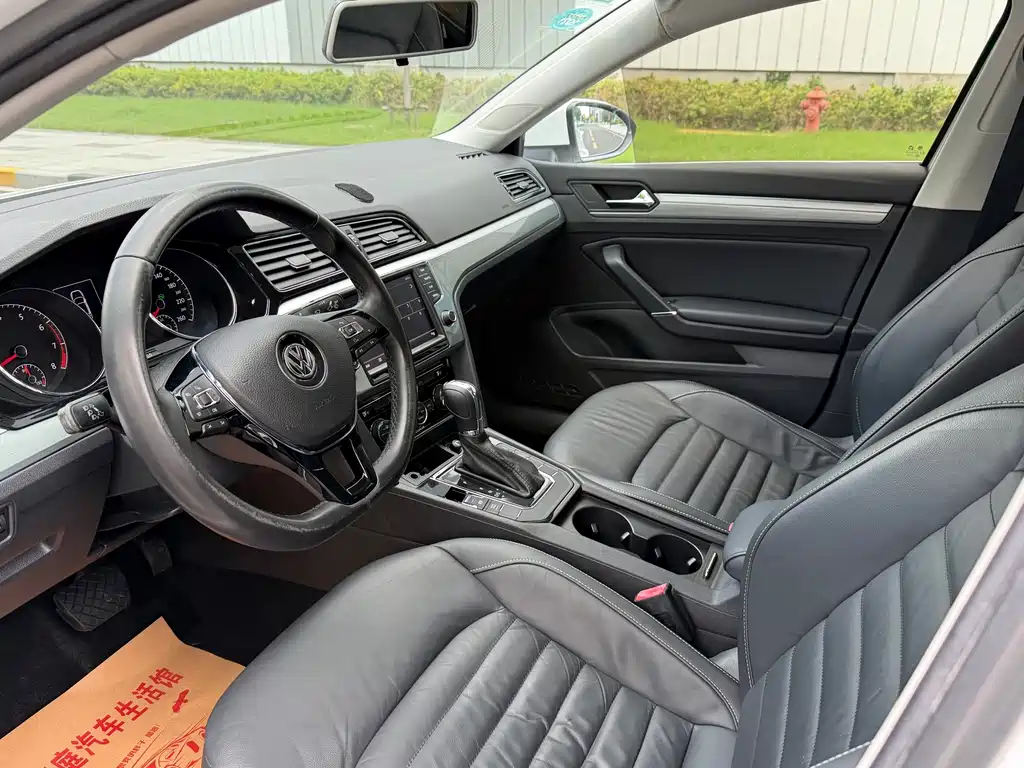 Volkswagen Lamando — миниатюра 9