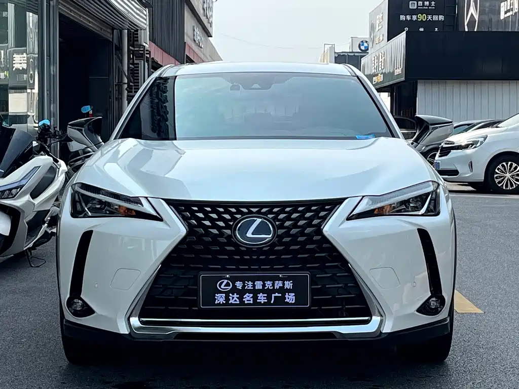 Lexus UX — миниатюра 2
