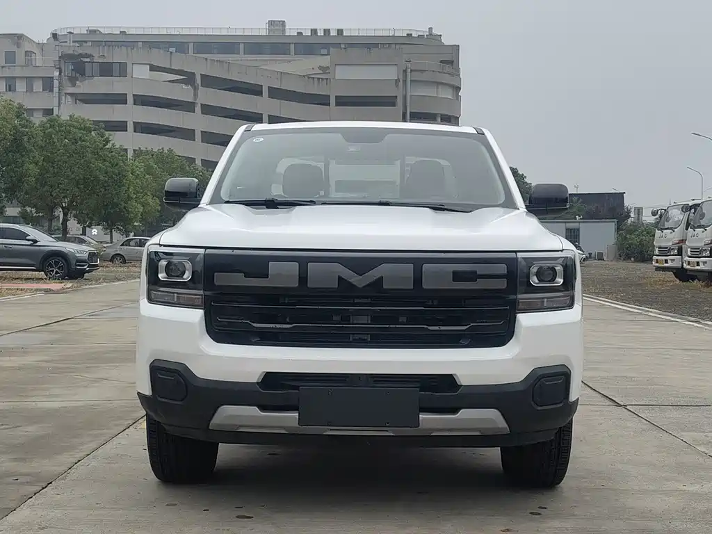 JMC Baodian — миниатюра 2