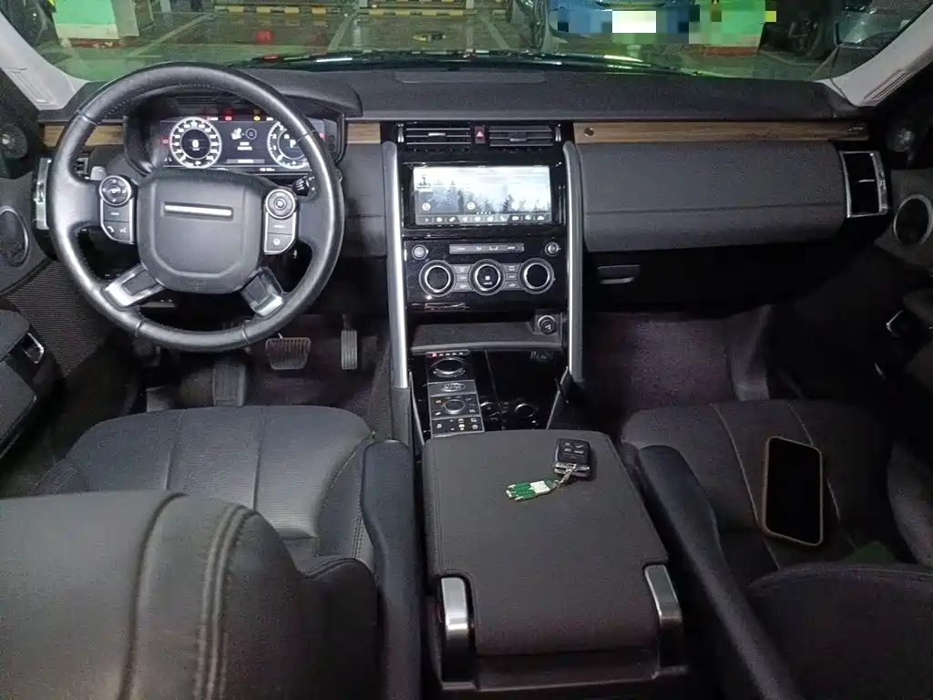 Land Rover Discovery — миниатюра 10