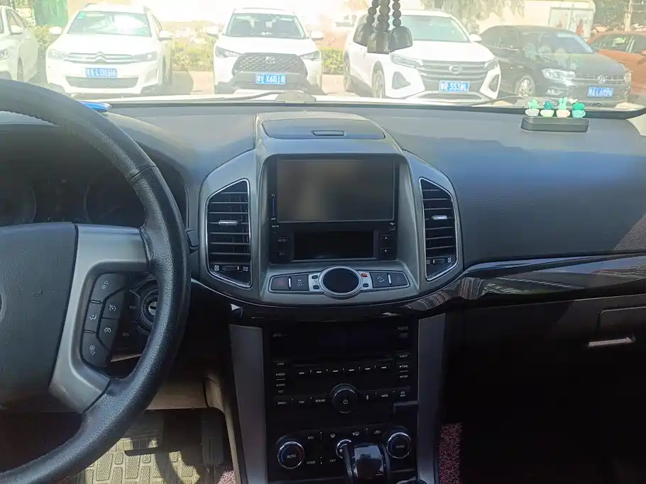 Chevrolet Captiva — миниатюра 13