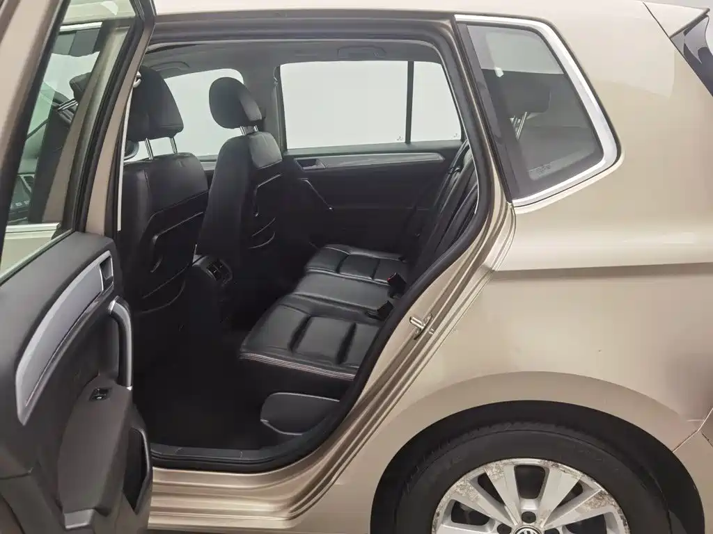 Volkswagen Golf Sportsvan — миниатюра 15