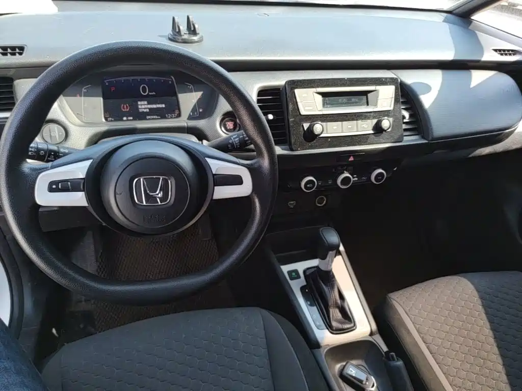 Honda Fit — миниатюра 14