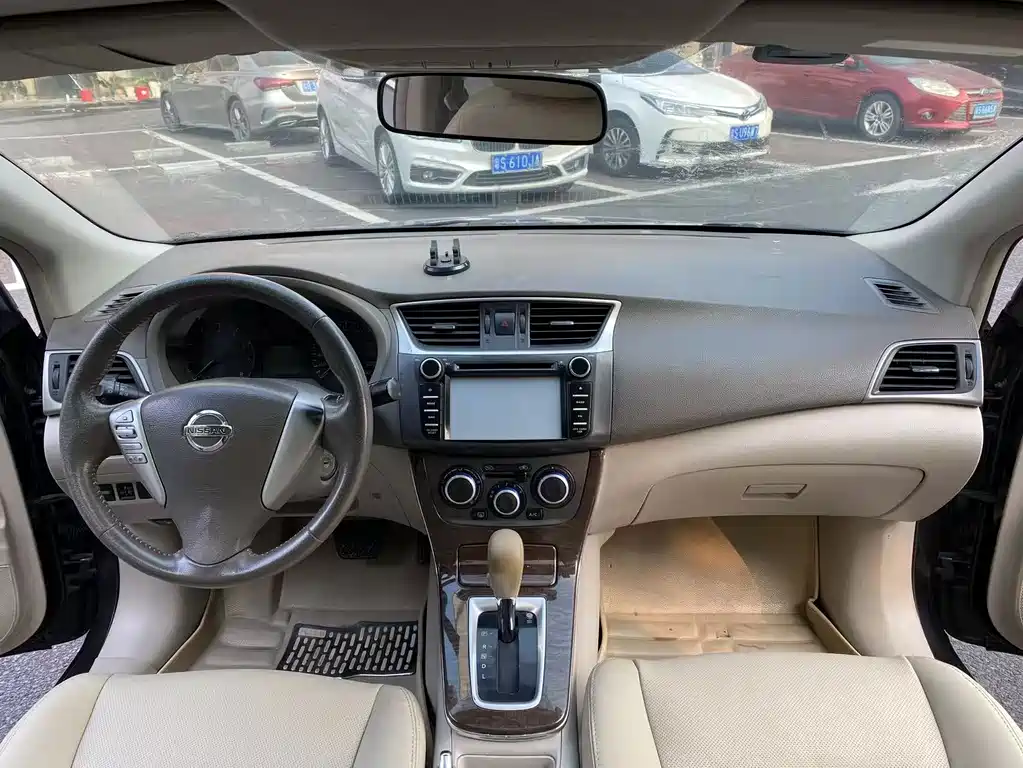 Nissan Sylphy — миниатюра 5