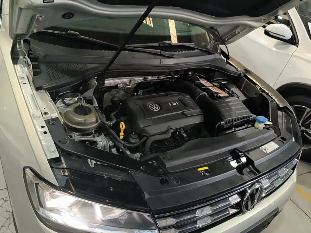Volkswagen Tiguan L — миниатюра 20