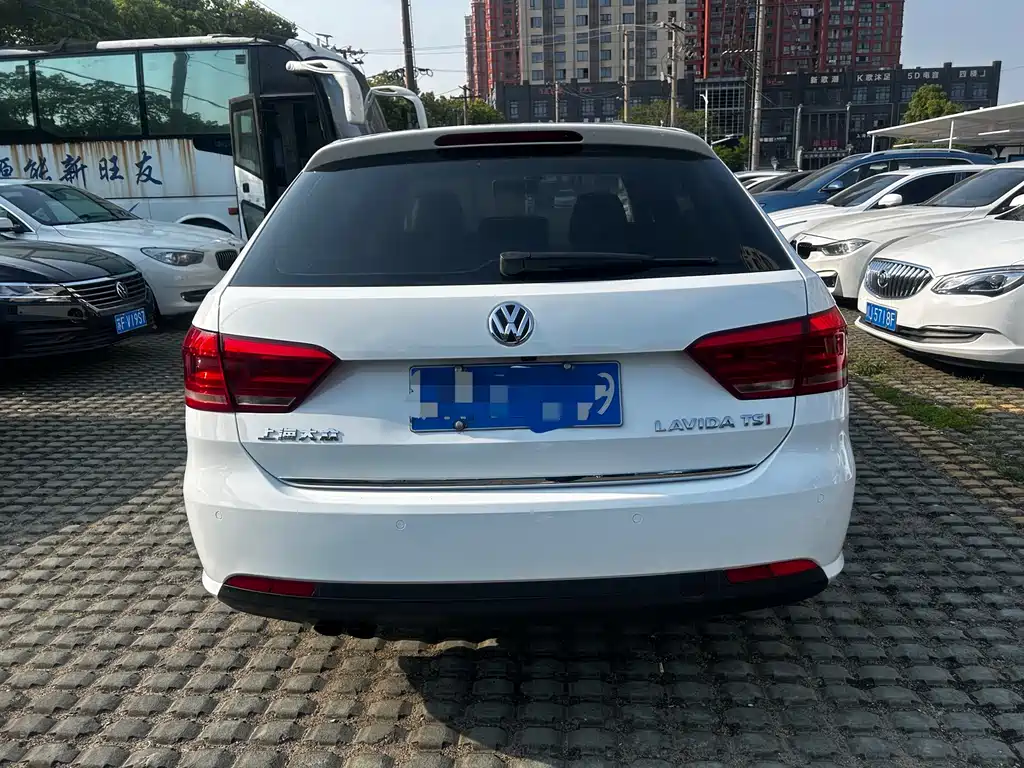 Volkswagen Gran Lavida 2014 1.4TSI AT Sport