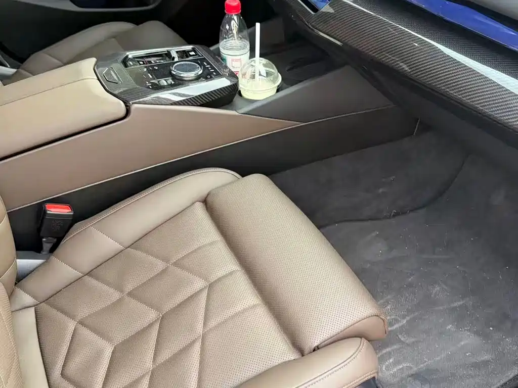 BMW 5 Series (Import) — миниатюра 4