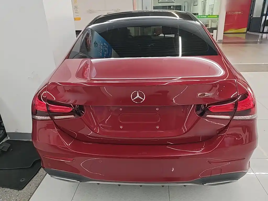 Mercedes-Benz A-Class — миниатюра 6
