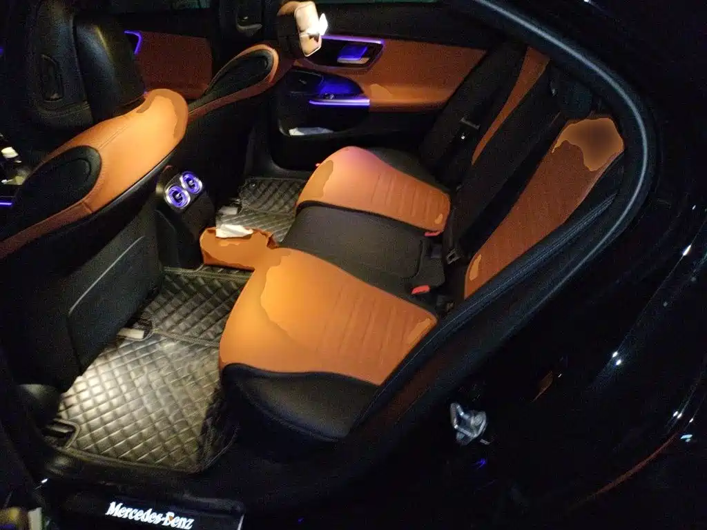 Mercedes-Benz C-Class — миниатюра 18
