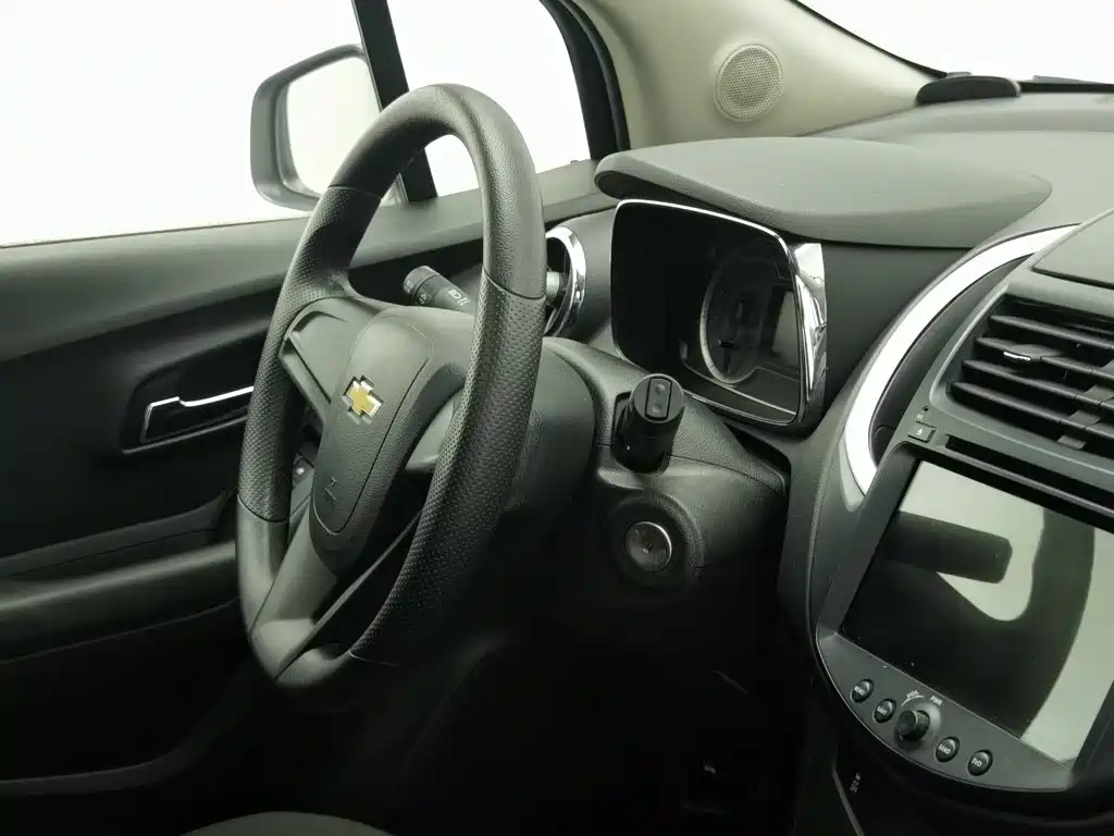 Chevrolet Trax — миниатюра 22