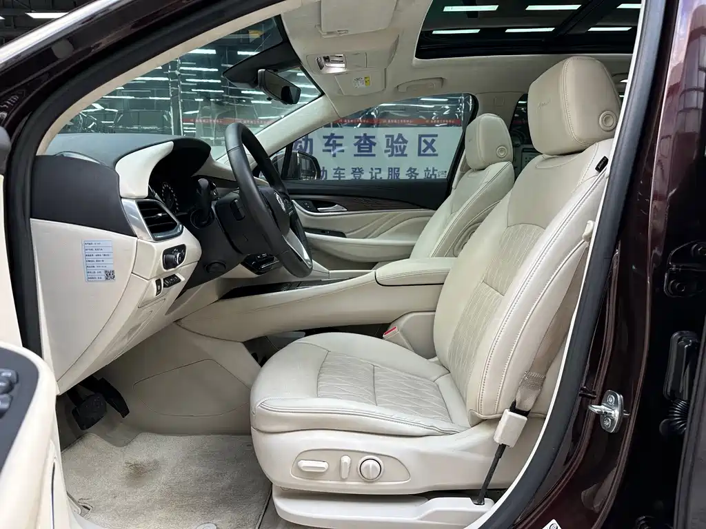 Buick Enclave — миниатюра 4