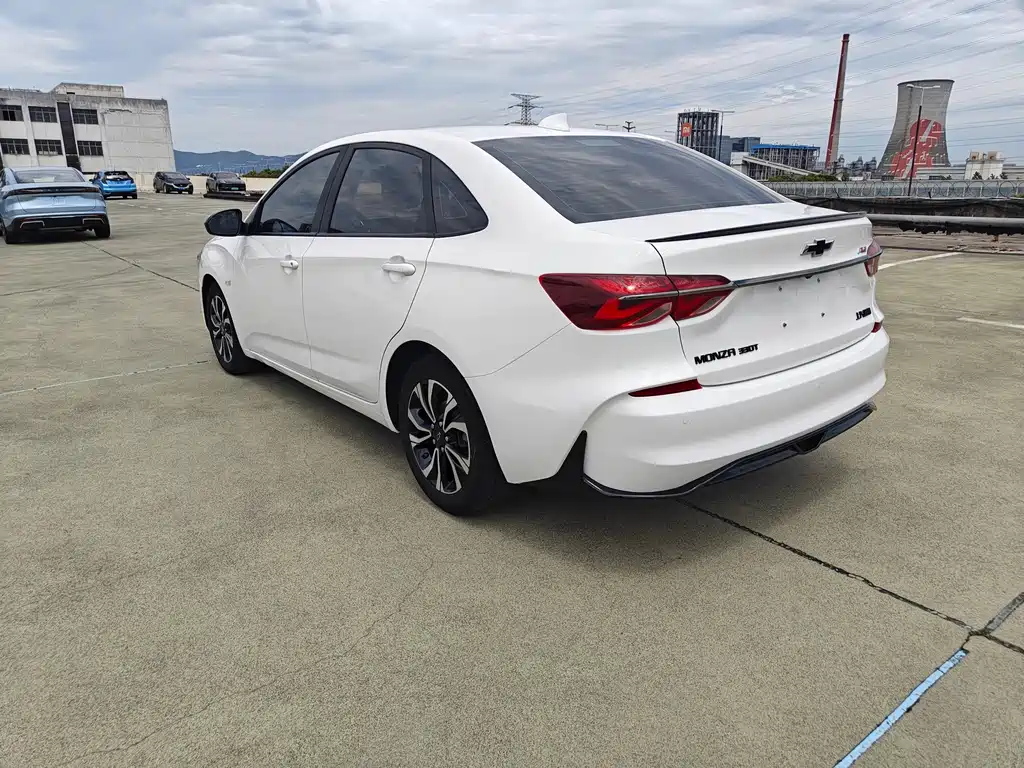 Chevrolet Monza 2019 RS 330T AT VI
