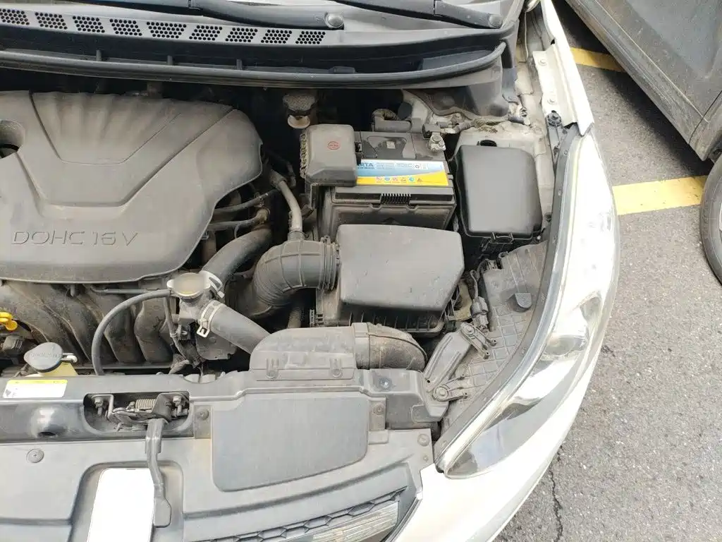 Hyundai Elantra Langdong — миниатюра 22