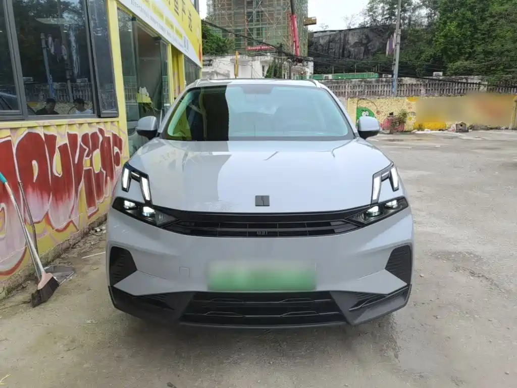 Lynk & Co 06 EM-P — миниатюра 3