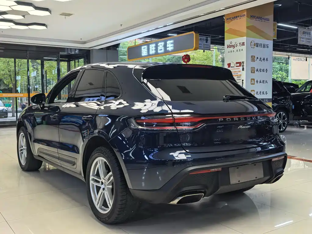 Porsche Macan — миниатюра 15