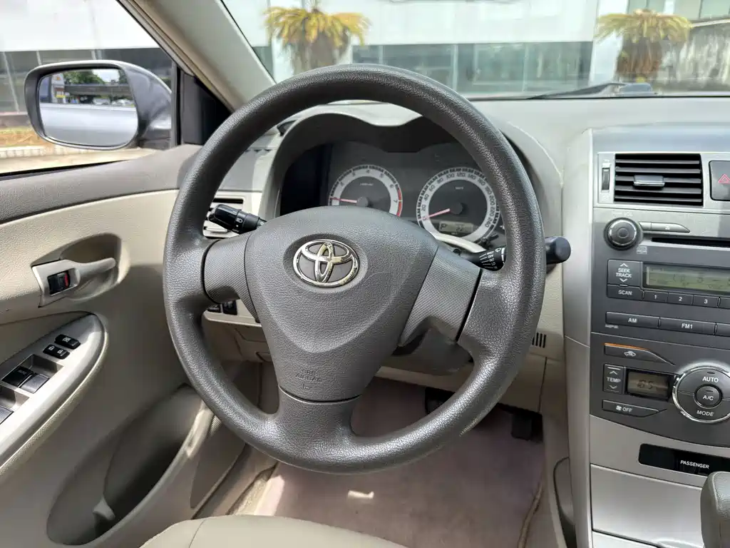 Toyota Corolla — миниатюра 7