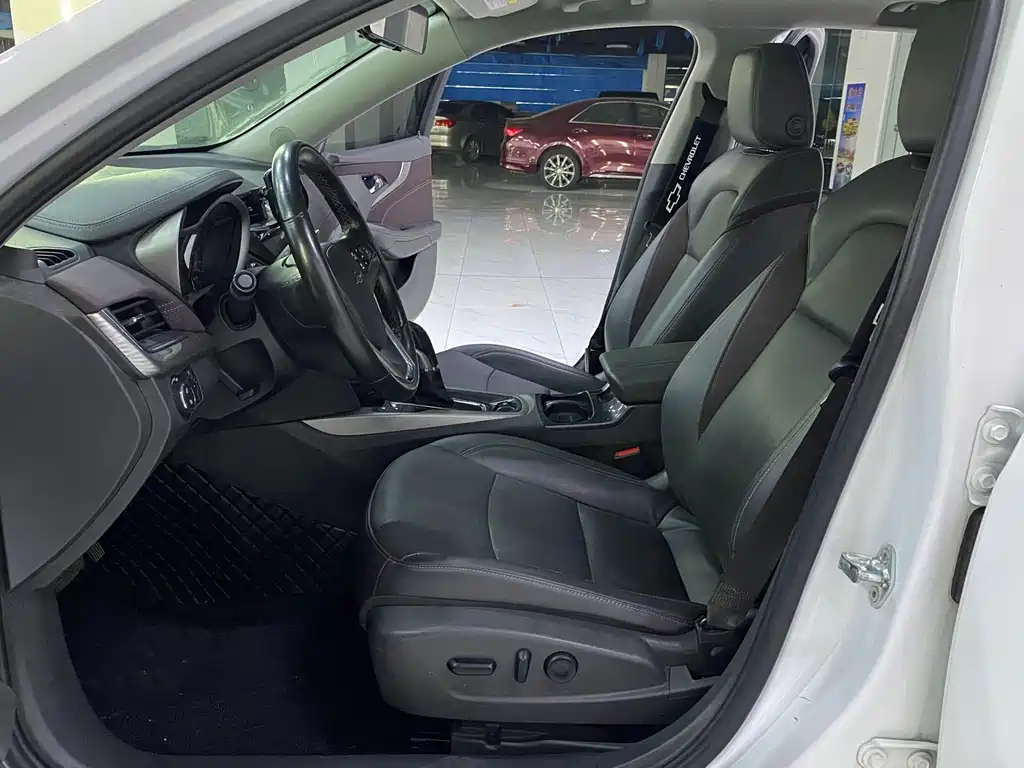 Chevrolet Malibu — миниатюра 8