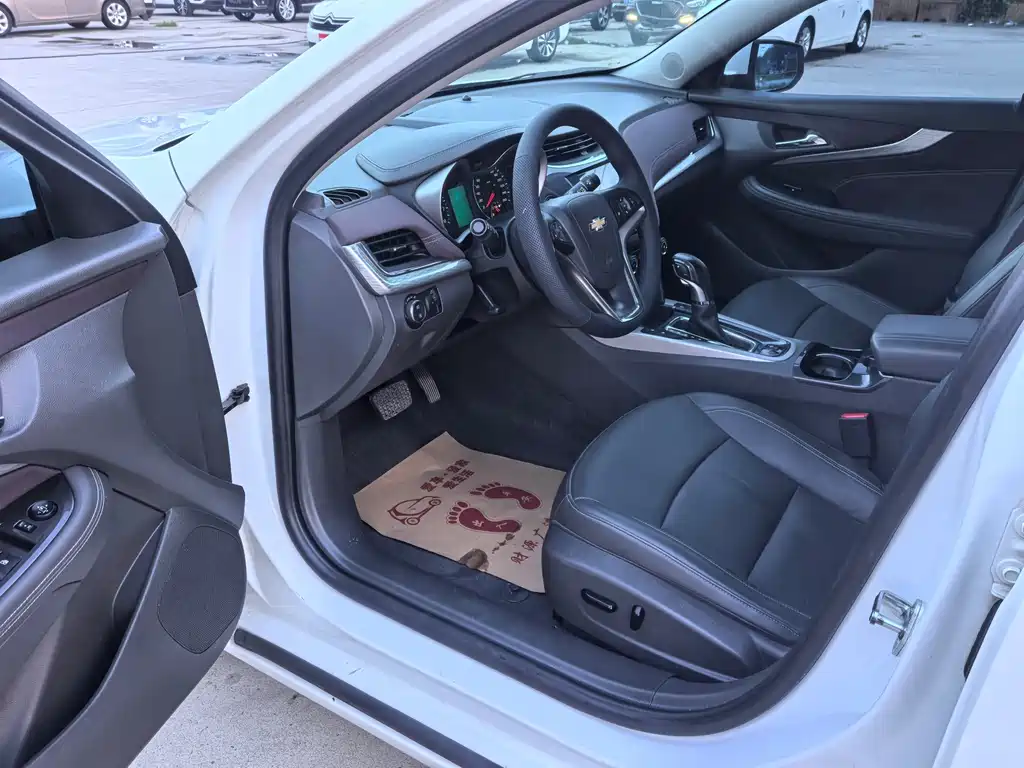 Chevrolet Malibu — миниатюра 11