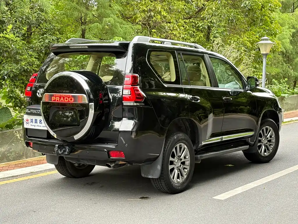 Toyota Prado (Import) — миниатюра 5