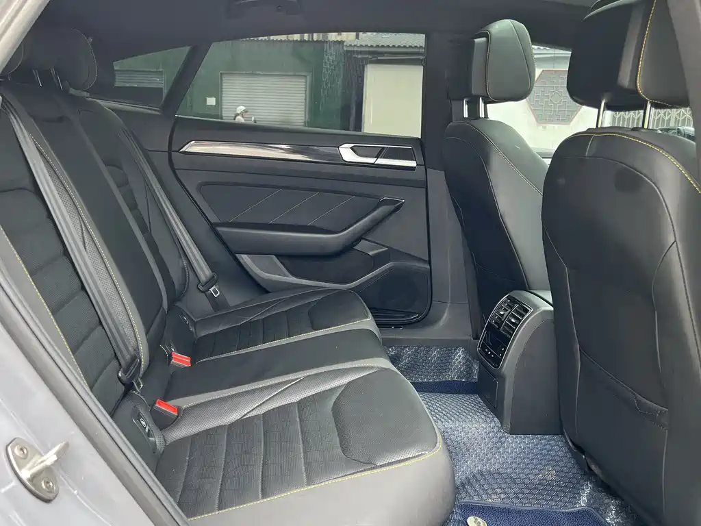 Volkswagen CC — миниатюра 14