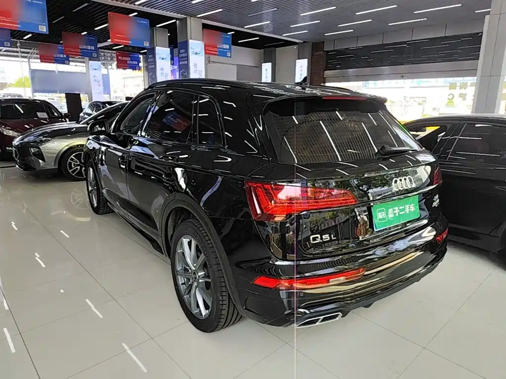 Audi Q5L — миниатюра 5
