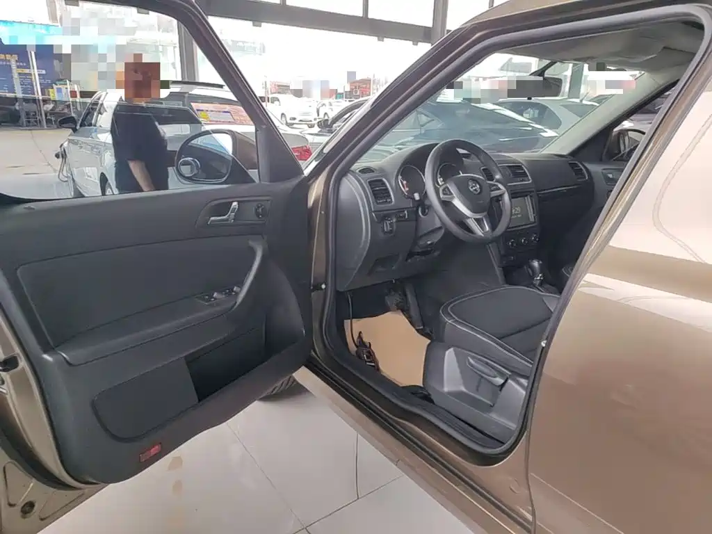Skoda Yeti — миниатюра 16