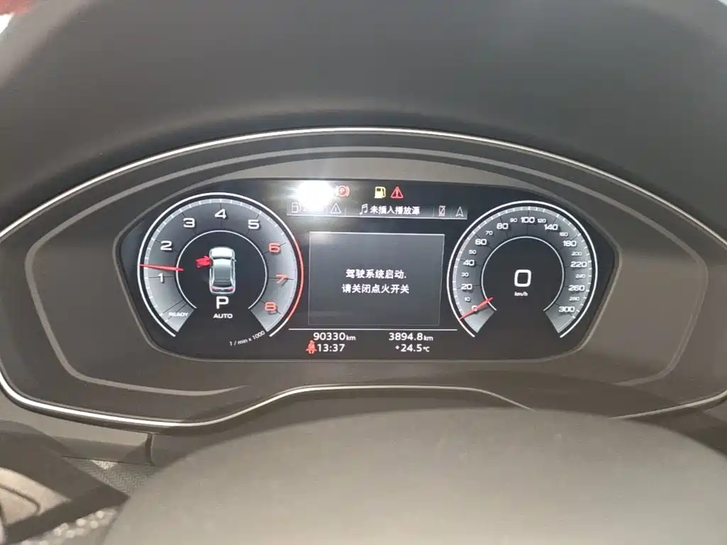 Audi Q5L — миниатюра 12