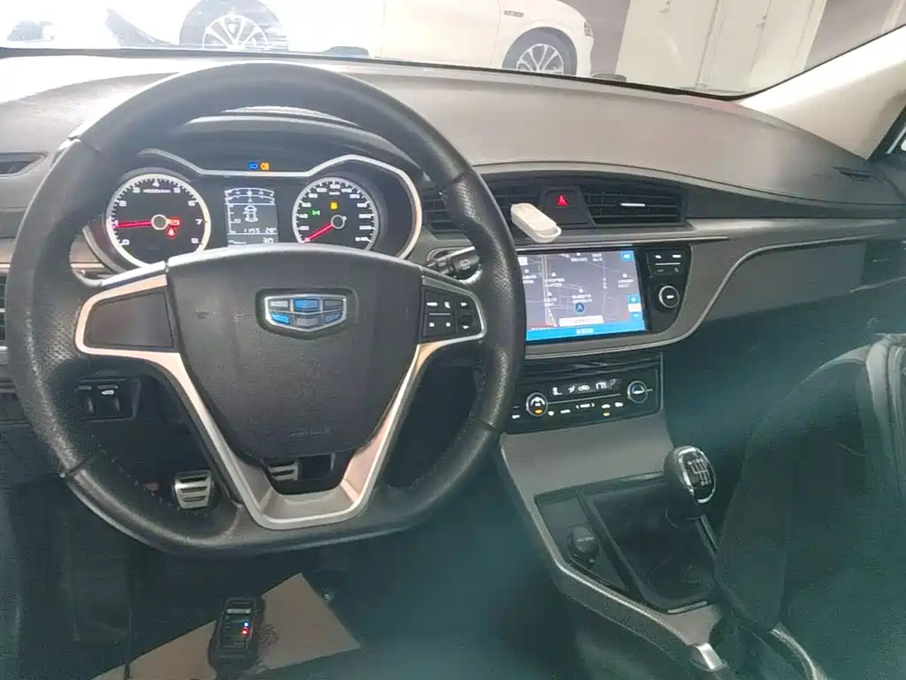 Geely Emgrand GS — миниатюра 10