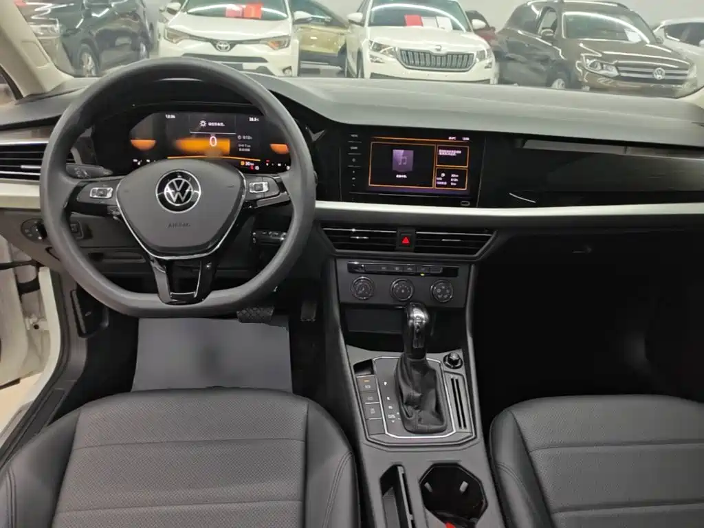 Volkswagen Lavida — миниатюра 10