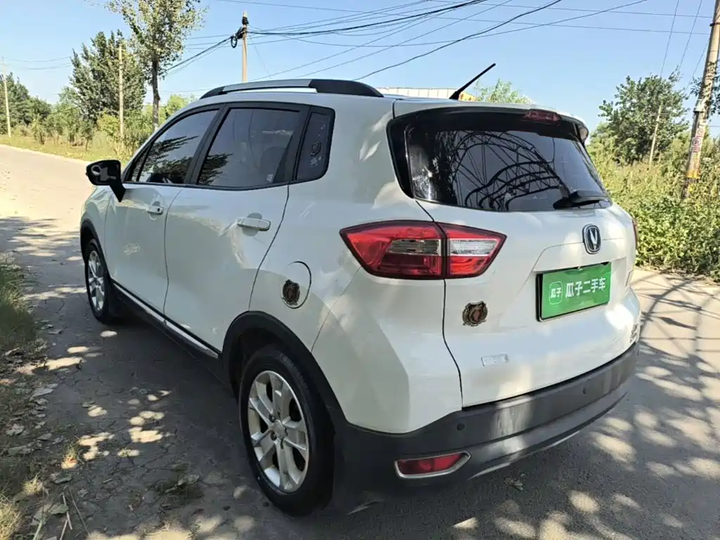Changan CS15 — миниатюра 5