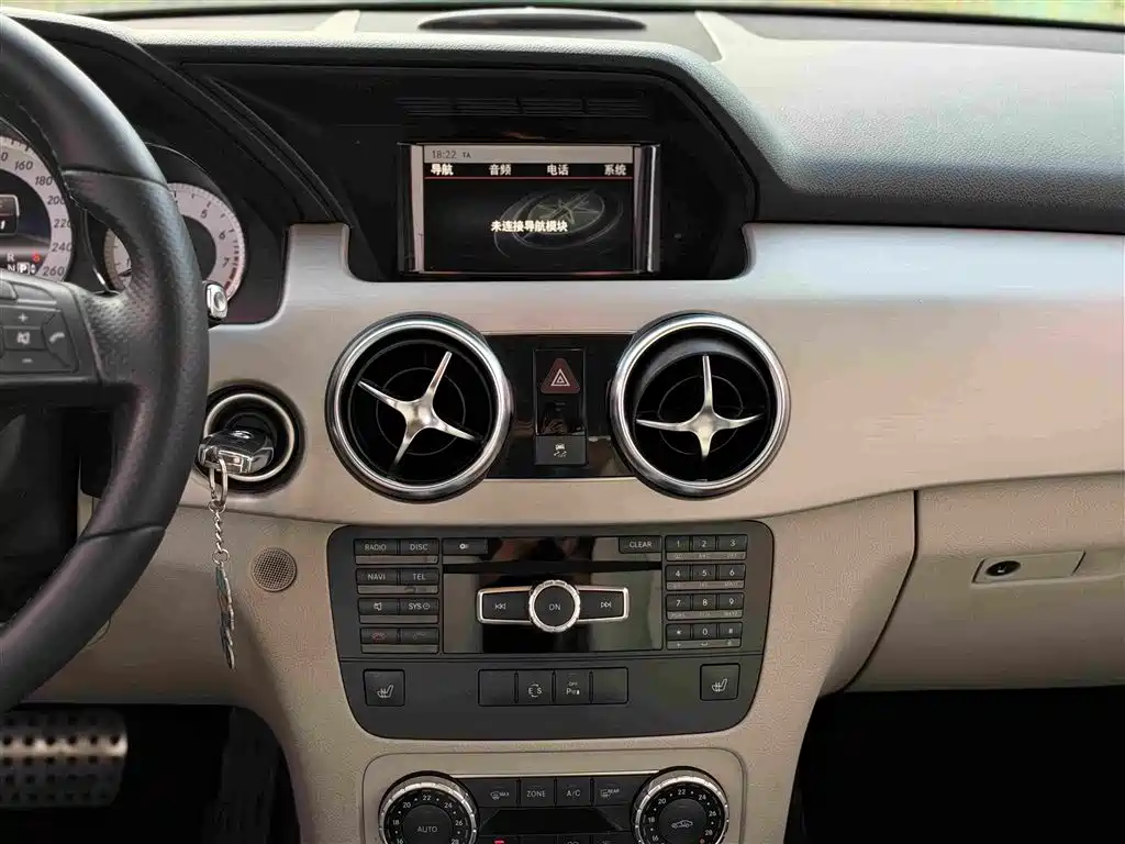 Mercedes-Benz GLK-Class — миниатюра 16