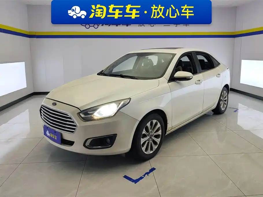 Ford Escort 2016