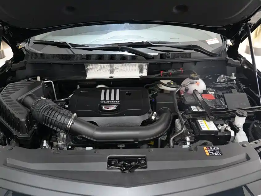 Cadillac XT6 — миниатюра 8
