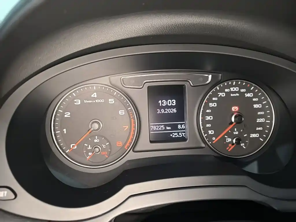 Audi Q3 — миниатюра 12