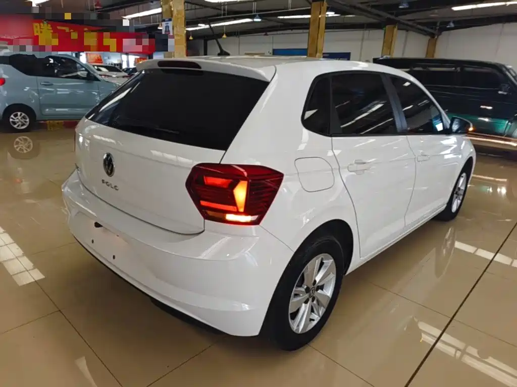Volkswagen Polo — миниатюра 7