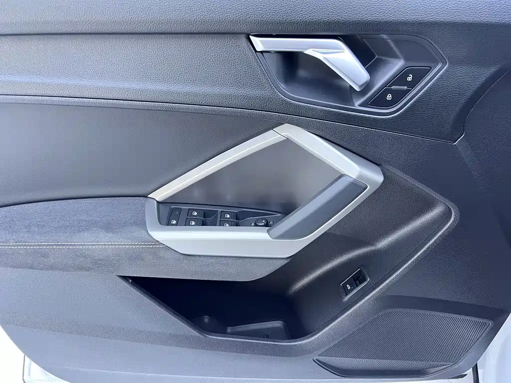 Audi Q3 — миниатюра 8