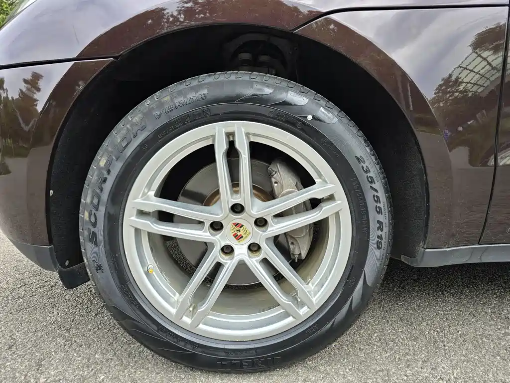 Porsche Macan — миниатюра 18