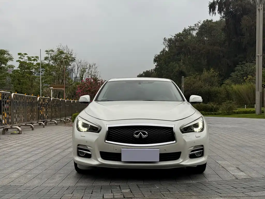 Infiniti Q50L — миниатюра 2