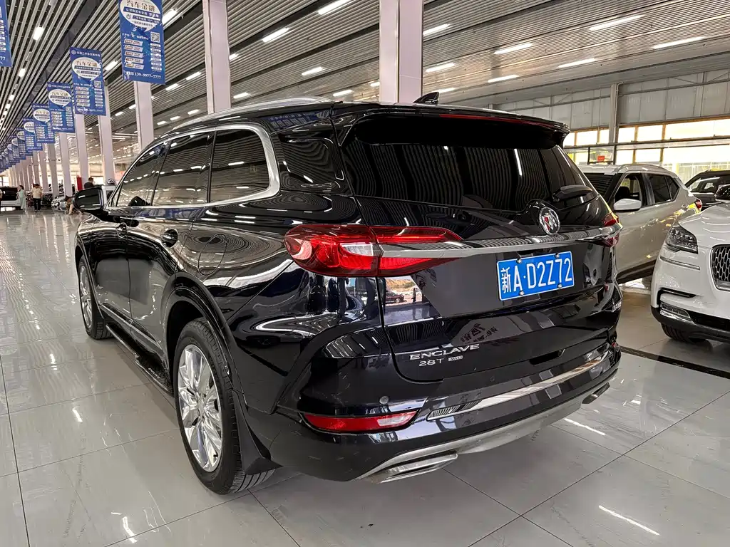 Buick Enclave — миниатюра 4