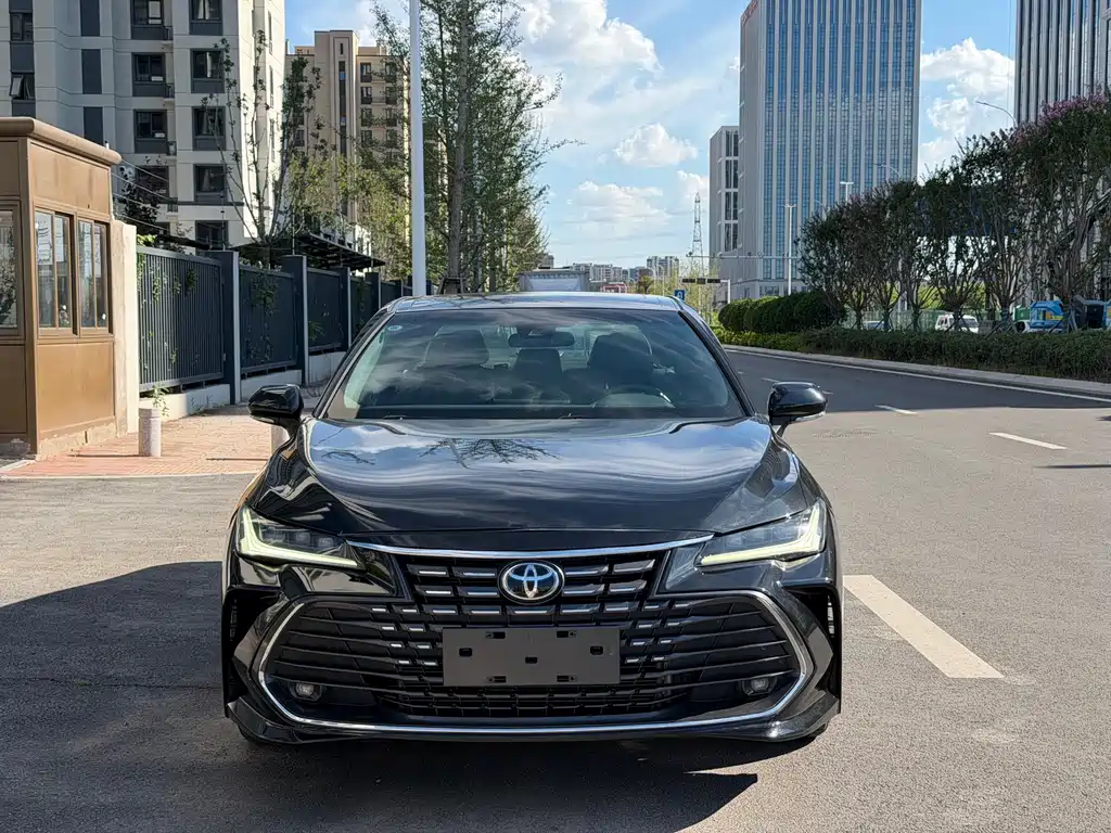 Toyota Avalon — миниатюра 2