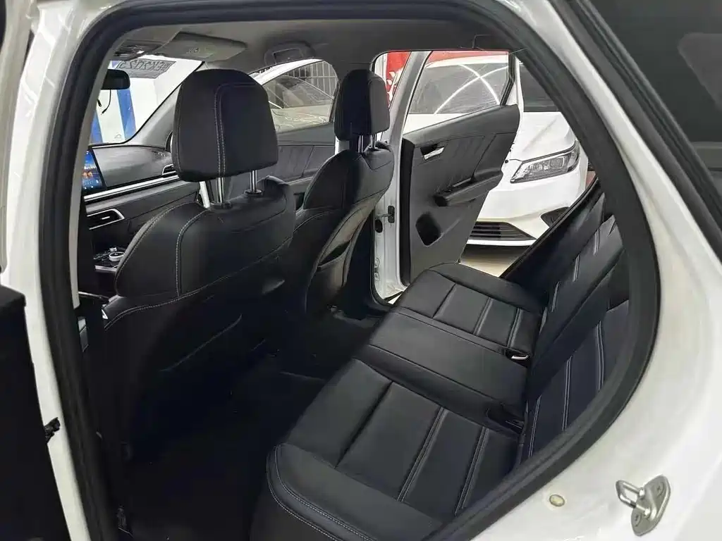 BYD e2 — миниатюра 8